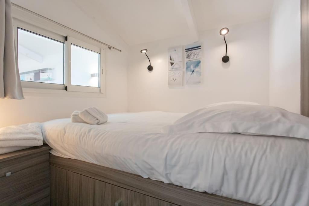 #40 Bright Sea View Suite For 6 2Mins Walk Port & Sea Villefranche-sur-Mer Exteriör bild