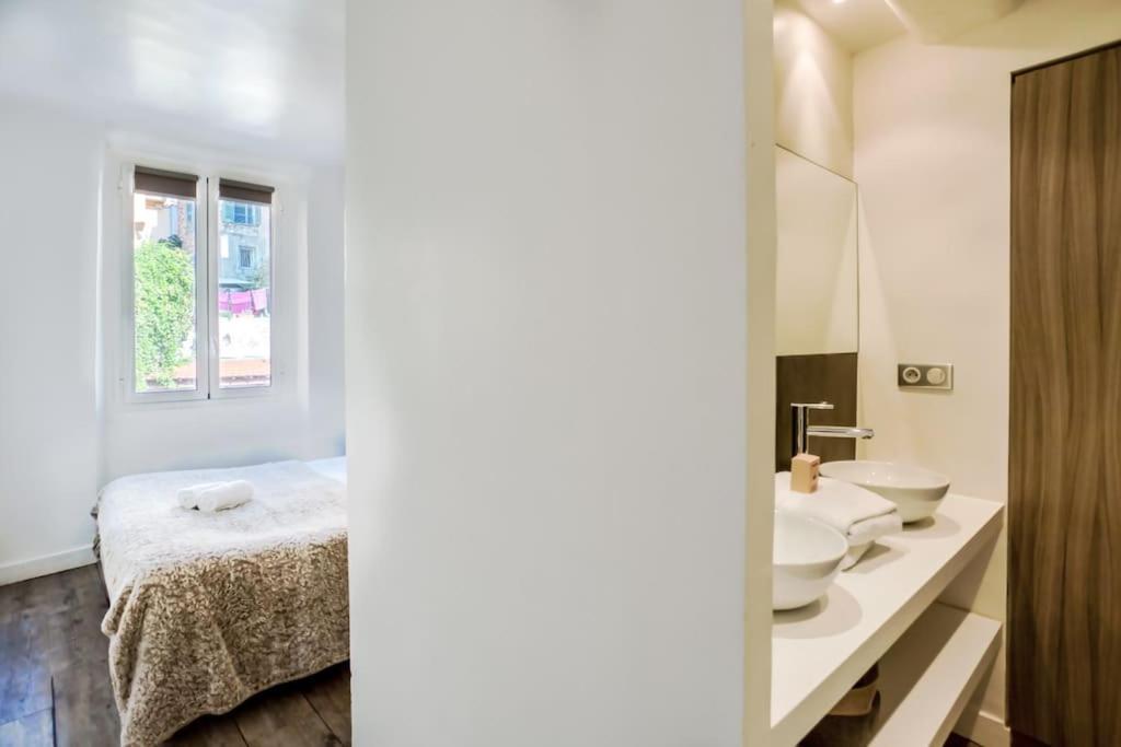 #40 Bright Sea View Suite For 6 2Mins Walk Port & Sea Villefranche-sur-Mer Exteriör bild